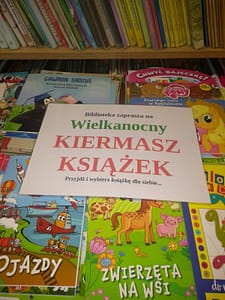 Read more about the article Wielkanocny kiermasz w bibliotece